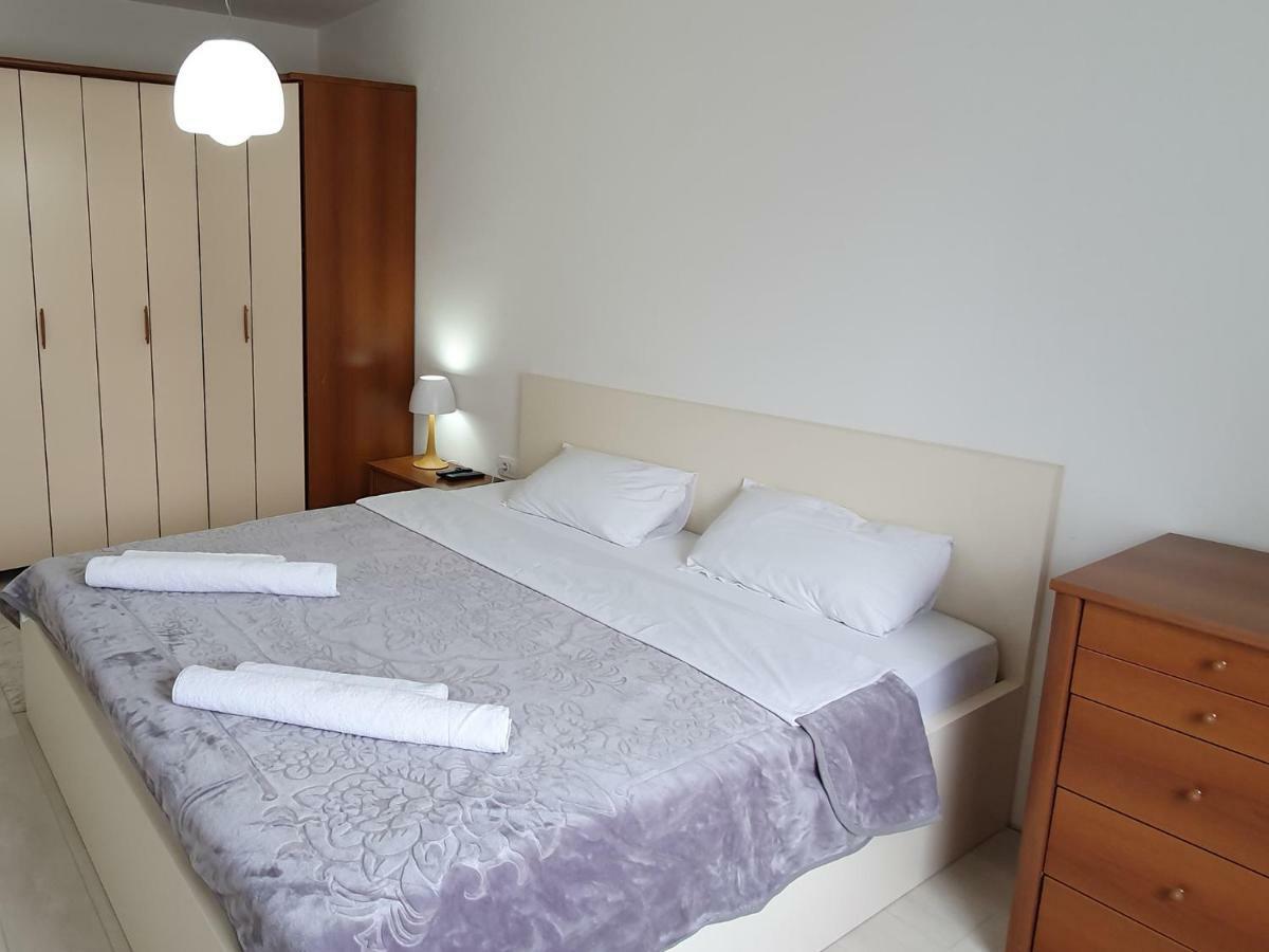 City Center Apartment Skopje Ngoại thất bức ảnh